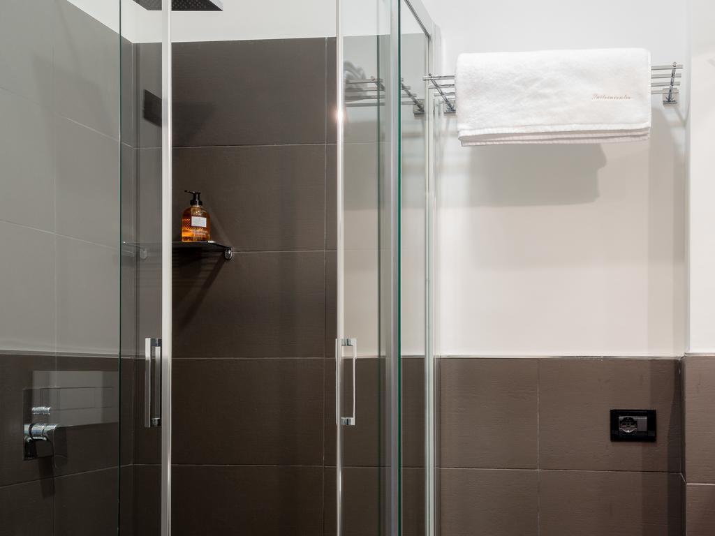 Suite In Center Палермо Екстериор снимка