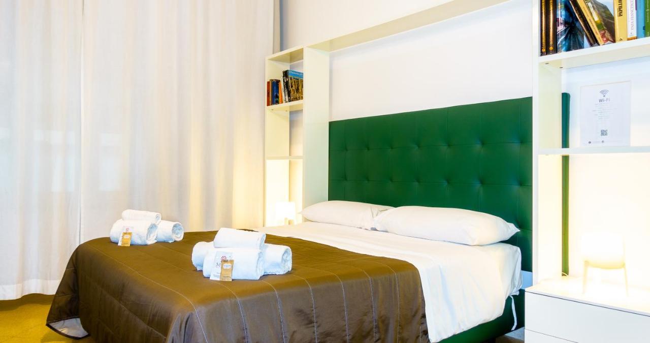 Suite In Center Палермо Екстериор снимка