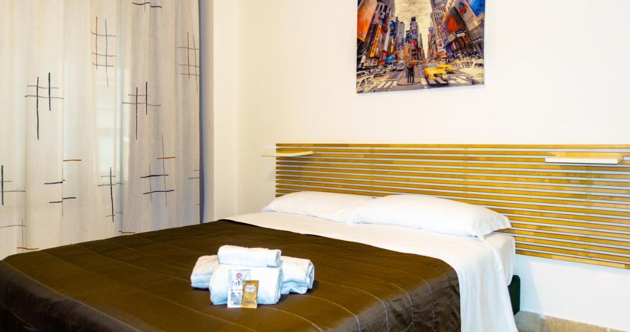 Suite In Center Палермо Екстериор снимка